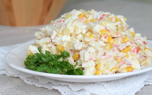 Самый легкий салат из крабовых палочек и риса какие продукты