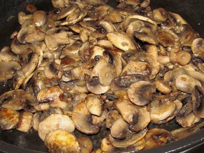 Жульен с курицей и грибами в духовке