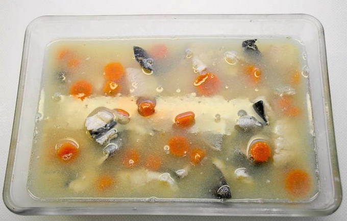 Заливное из рыбы c желатином — 8 простых и вкусных рецептов