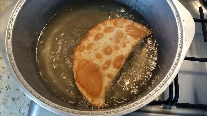 Перловка с мясом и грибами в горшочках в духовке рецепт с пошаговыми фото и Хрустящее тесто для пирожков с пузырьками