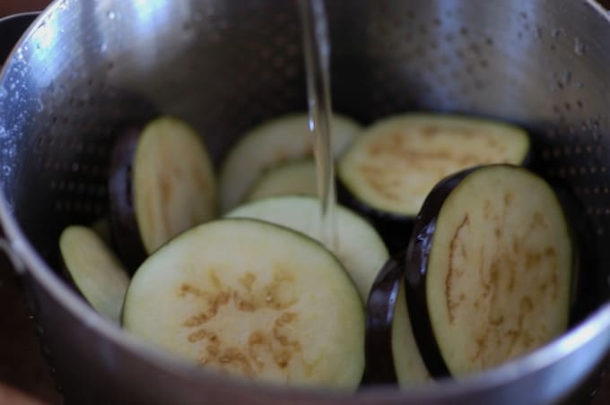 Баклажаны жареные самый вкусный рецепт быстрого приготовления с овощами в духовке