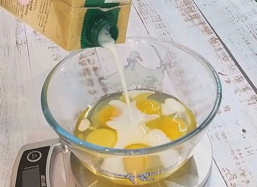 Омлет в духовке — 10 рецептов пышного омлета как детском саду