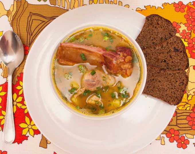 Как приготовить гороховый суп с копчеными ребрышками рецепт пошагово на сковороде с пошаговыми фото и гороховый суп с копчеными ребрышками и копчеными ребрышками 18 вкусных домашних рецептов