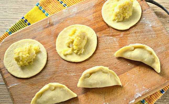 Вареники с картошкой – 10 пошаговых рецептов приготовления