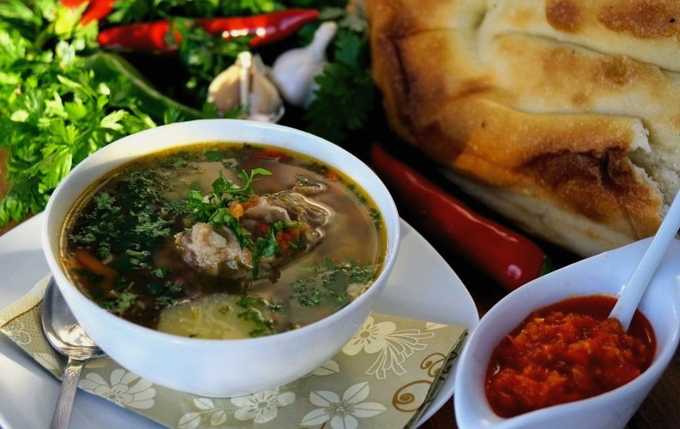 Суп шурпа из баранины в кастрюле по узбекски домашняя рецепт с фото пошагово