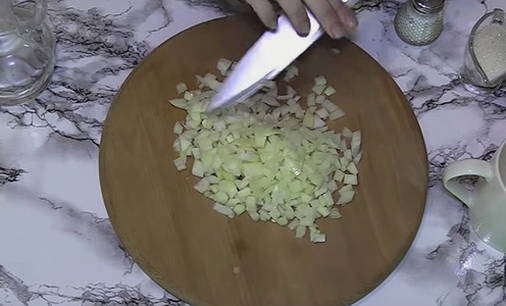 Как замариновать лук в уксусе – 10 быстрых и вкусных рецептов