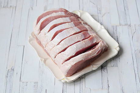 Сколько запекать свинину в духовке в фольге или рукаве