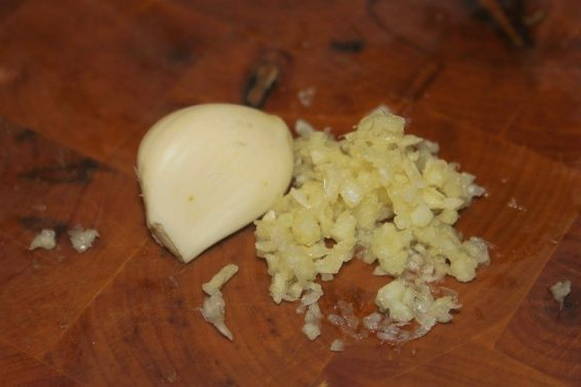 Кальмары в сметанном соусе — 8 рецептов на сковороде, в духовке
