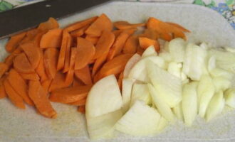 Кабачки с картошкой капустой и мясом рецепт с фото пошагово