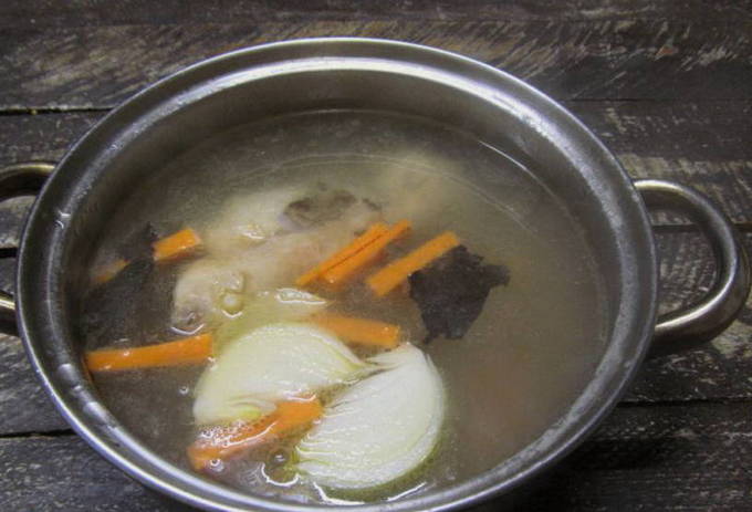 Суп на курином бульоне — 10 вкусных пошаговых рецептов