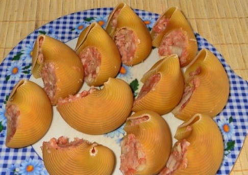 Ракушки с фаршем — 8 пошаговых рецептов фаршированных макарон