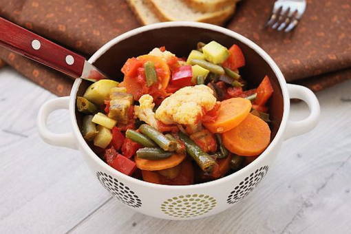 Вкусное овощное рагу с баклажанами, кабачками и картошкой - простые и быстрые рецепты