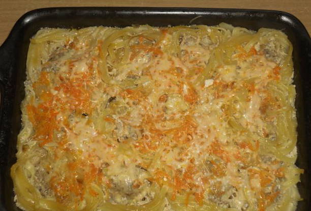 Гнезда из макарон с фаршем в духовке — 7 пошаговых рецептов