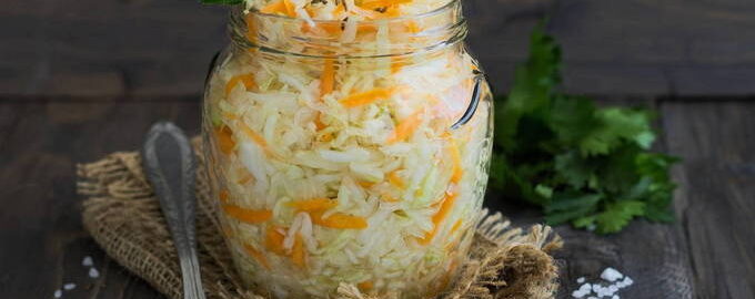 Рецепт №2: Квашеная капуста с морковью и луком