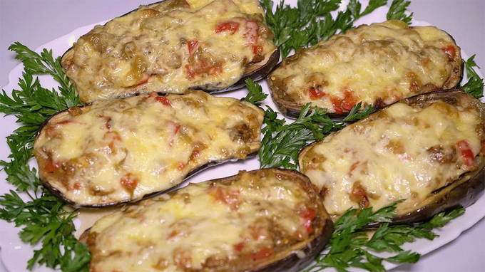 Лодочки из баклажанов с фаршем и сыром в духовке – 5 пошаговых рецептов