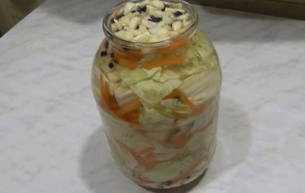 Капуста на зиму (но съедатся ещо до зимы) - пошаговый рецепт с фото на Готовим дома