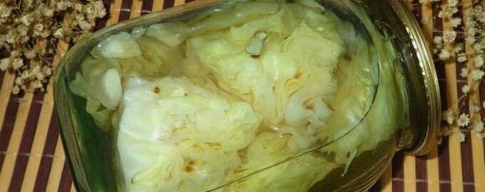 Как приготовить маринованную капусту со свеклой быстрого приготовления