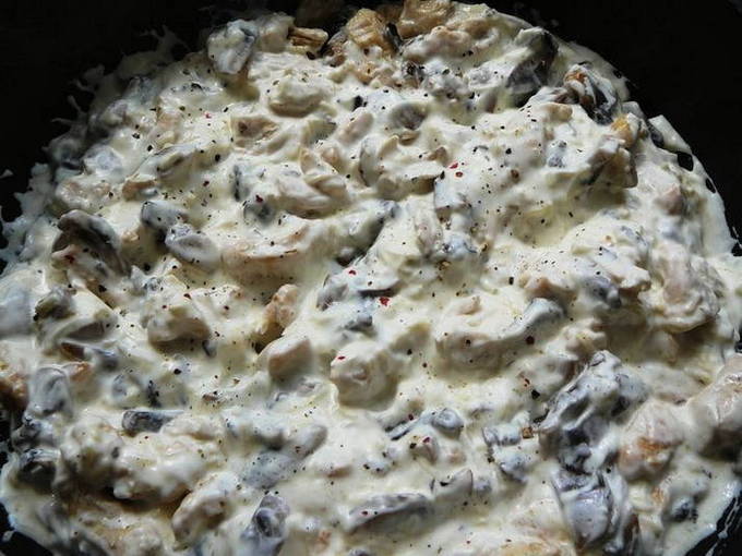 Жульен с курицей и грибами со сливками в духовке — 5 пошаговых рецептов