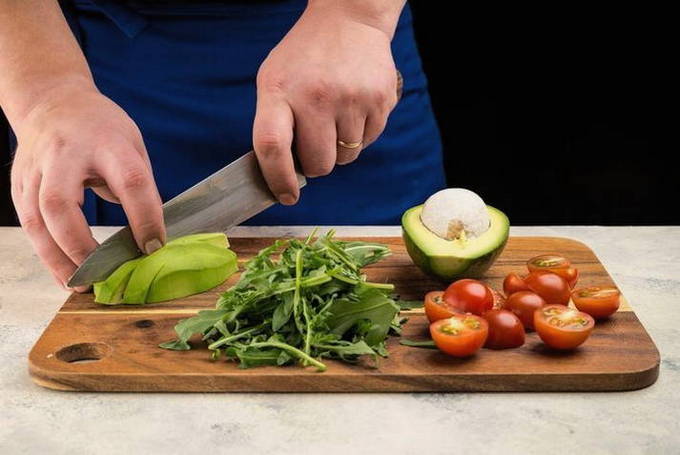 Салаты с авокадо – 10 простых и вкусных рецептов