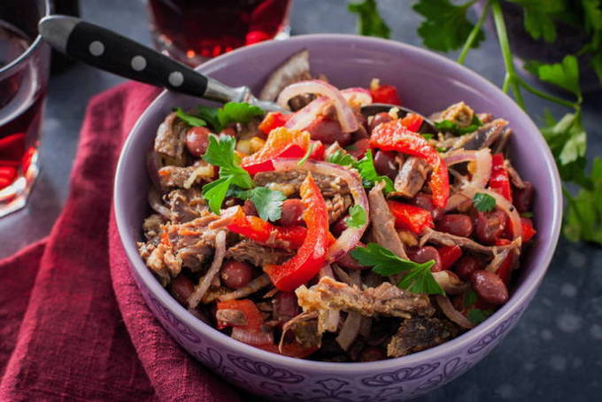 Салат с говядиной — 10 вкусных рецептов с пошаговыми фото