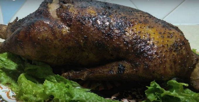 Утка с черносливом в духовке — 4 пошаговых рецепта приготовления