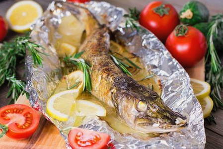 Рыба в фольге в духовке – 10 вкусных рецептов с фото и пошаговыми инструкциями