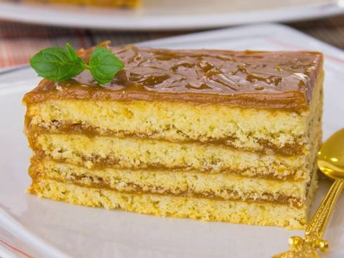 Песочный торт — 10 пошаговых рецептов в домашних условиях