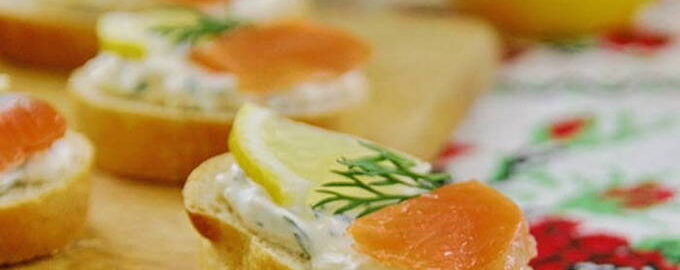 Бутерброды с красной рыбой- 10 простых и вкусных рецептов на праздничный стол