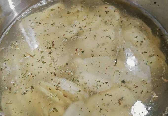 Картошка с беконом в духовке — 8 пошаговых рецептов