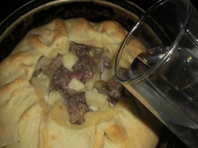 Пирог с фаршем и картошкой рецепт с фото из слоеного теста