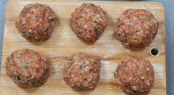 Как приготовить сочное мясо в духовке: 10 лучших рецептов - Лайфхакер