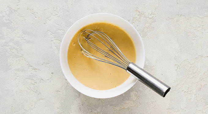 Жареный минтай на сковороде — 10 вкусных рецептов приготовления