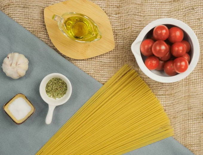 Как варить спагетти — 7 рецептов в кастрюле, мультиварке