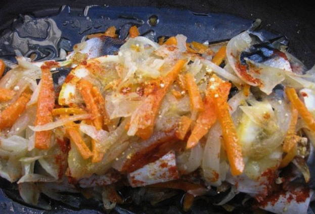 Блюда из скумбрии — 10 рецептов приготовления