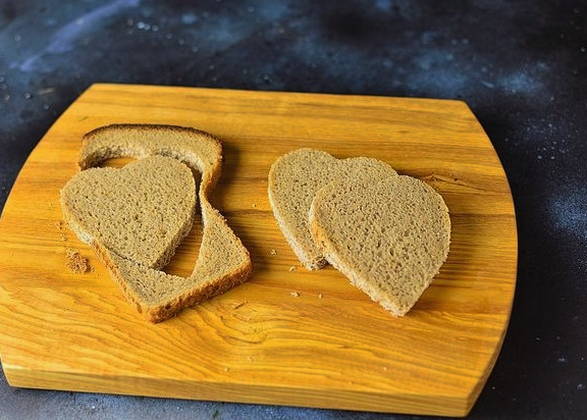 Бутерброды с красной икрой — 10 рецептов