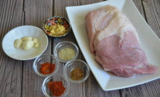 Свиной окорок в духовке в фольге - рецепт приготовления с пошаговыми фото