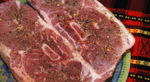 Свиной окорок в духовке - 8 вкусных рецептов приготовления с пошаговыми ...