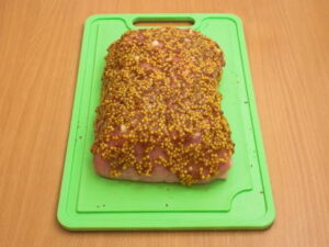 Свиной окорок в духовке - 8 вкусных рецептов приготовления с пошаговыми ...