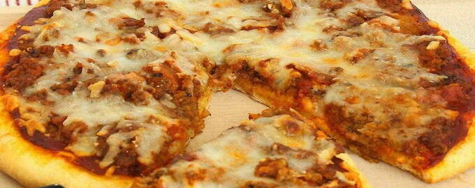 Пицца с фаршем — 8 рецептов в духовке