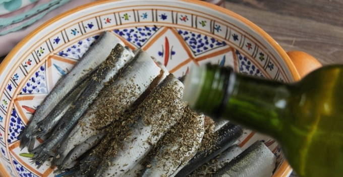 Салака — 10 вкусных рецептов блюд