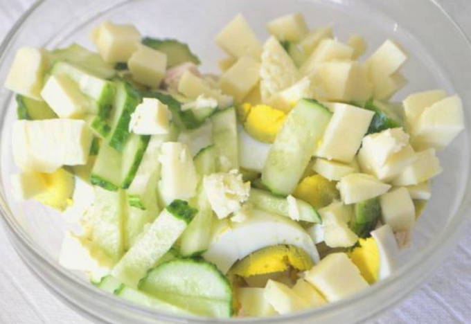 Салат с куриным филе — 10 простых рецептов