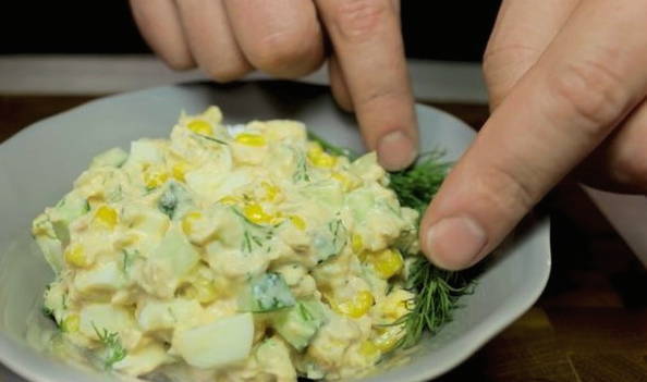 ПП салат с тунцом — 6 вкусных рецептов