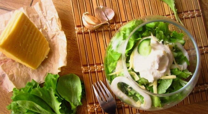 Зеленый салат — 10 простых рецептов