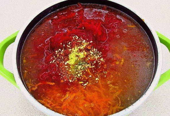 Как приготовить быстрый суп с тушенкой на скорую руку
