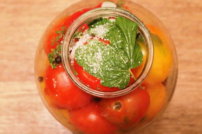 Рецепт маринованных помидоров с лимонной кислотой