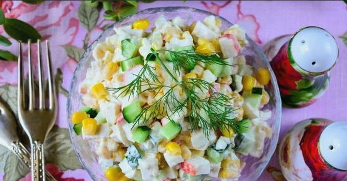 Яичный салат с кукурузой