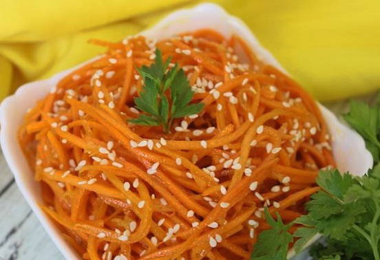 1. Домашняя морковь по-корейски – классический рецепт