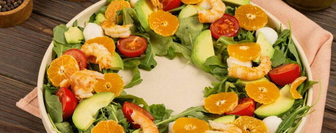 Овощной салат с креветками, пошаговый рецепт на ккал, фото, ингредиенты - Валерия