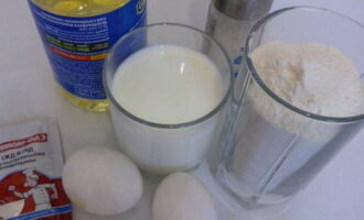 Как приготовить вкусное дрожжевое тесто? Все ингредиенты кроме молока для приготовления дрожжевого теста должны быть комнатной температуры. 
